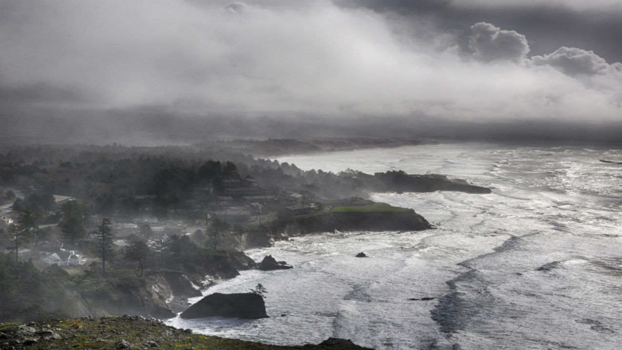 Powerful storms bring high wind, heavy rain to Pacific NW through Oct